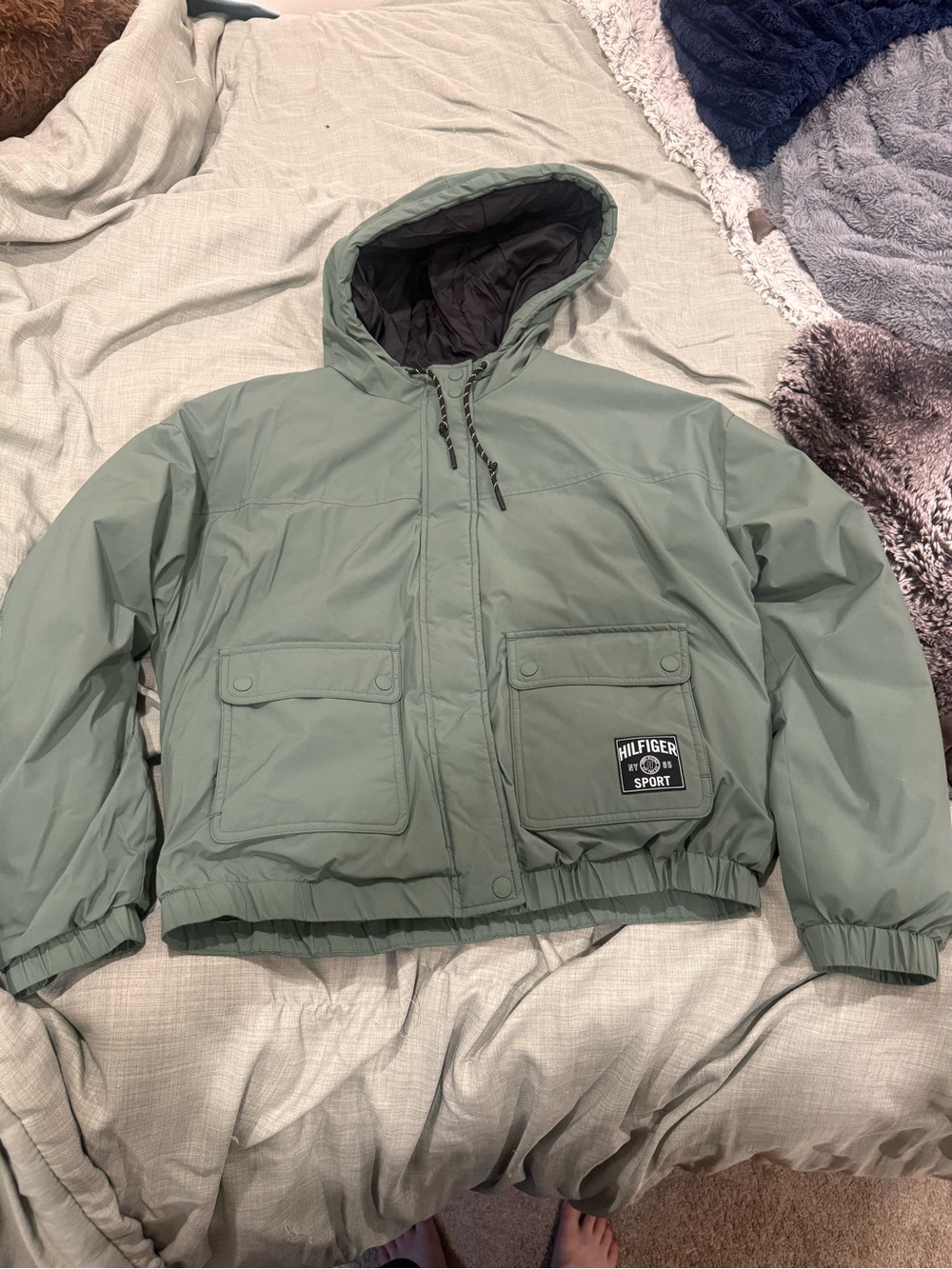 Tommy Hilfiger women’s Sage Green Hooded Puffer Jacket